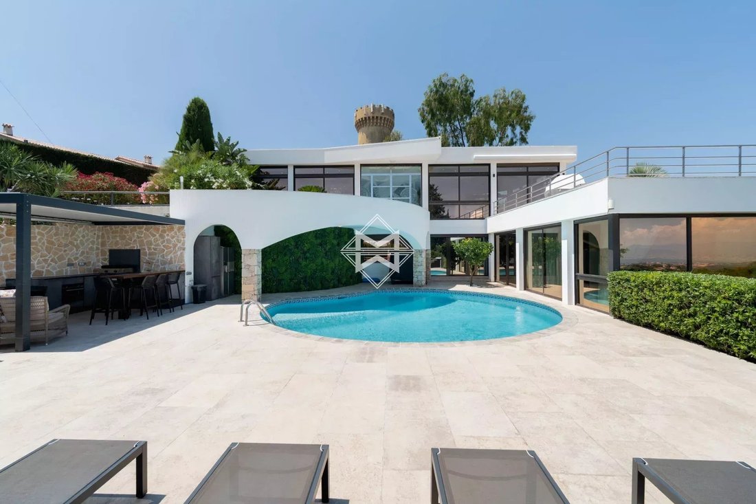 Villa in Cannes, Provence-Alpes-Côte d'Azur, France 4 - 18364113