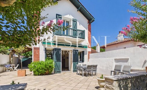 Casa en Centre Ville, San Juan de Luz, Francia 1