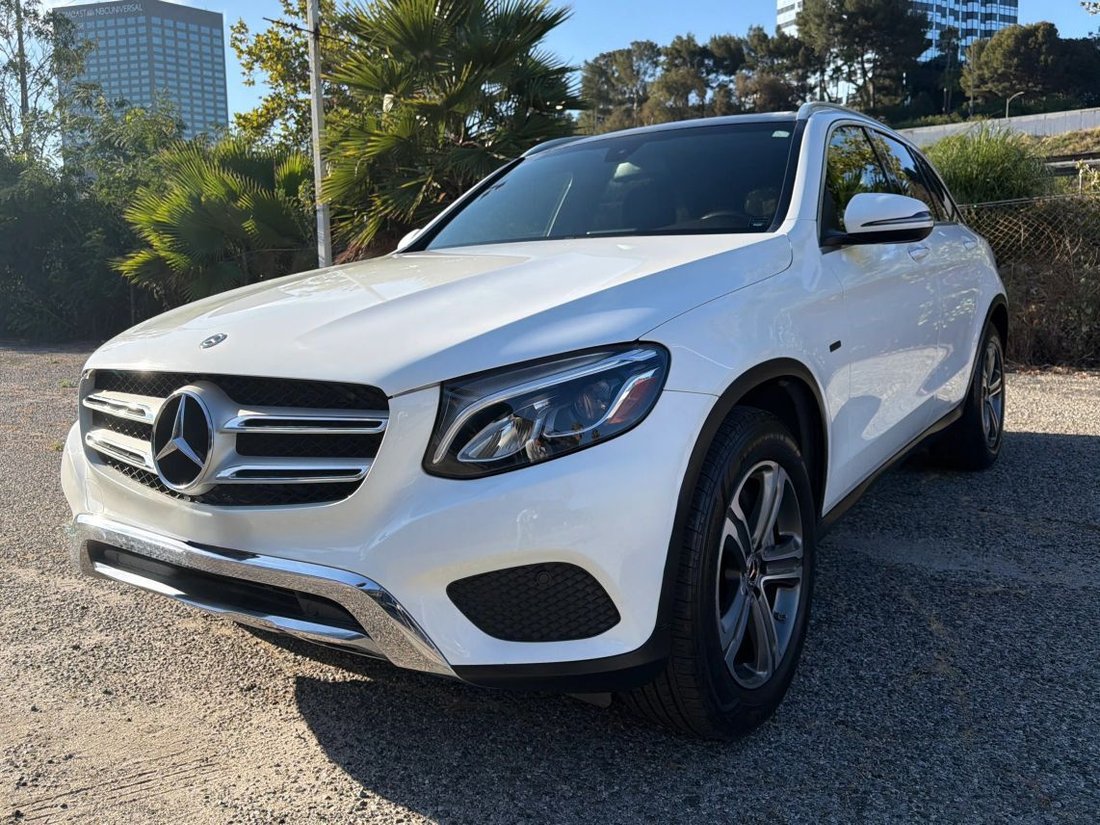 Suv in Los Angeles, CA, United States 2 - 18368858