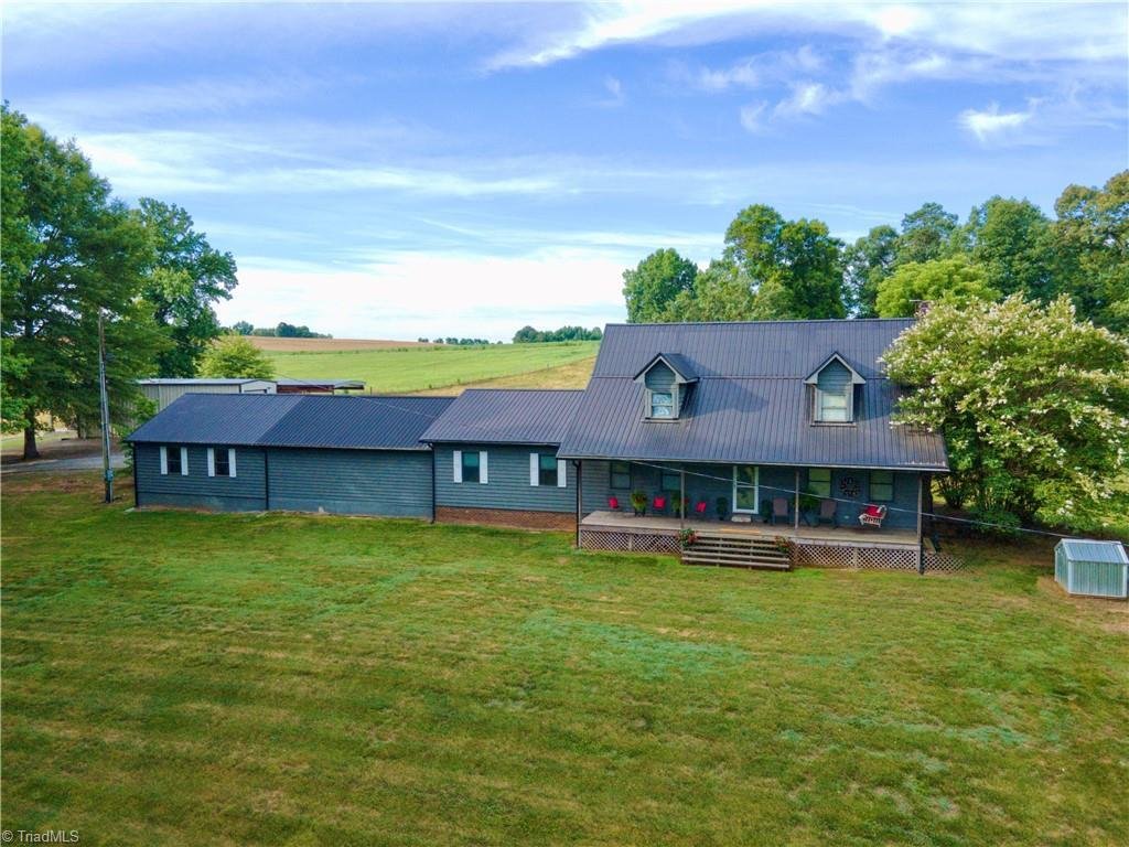 House in Olin, North Carolina, United States 3 - 17061540