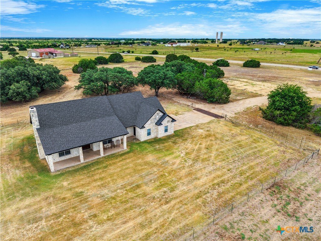House in Crawford, Texas, United States 2 - 18342214