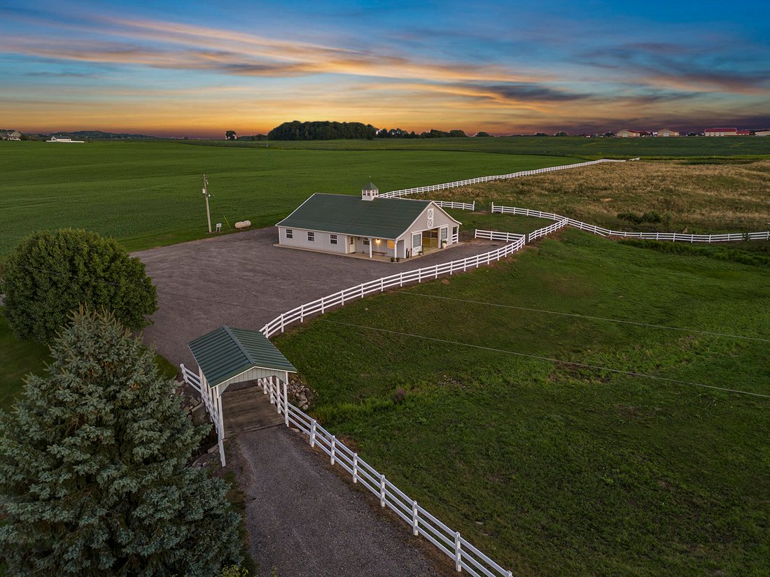 House in Hopkins, Michigan, United States 4 - 18363745