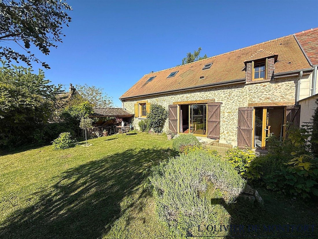 House in Gambais, Ile-de-France, France 1 - 18363250