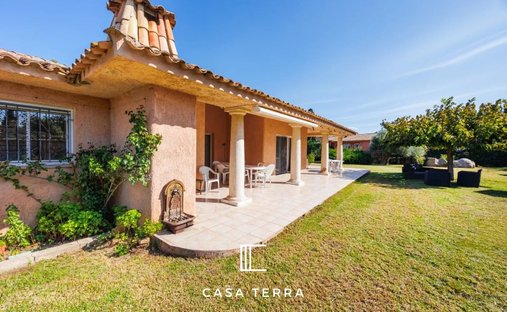 Villa in Porto-Vecchio, Corsica, France 1