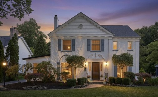House in Akron, Ohio, United States 1
