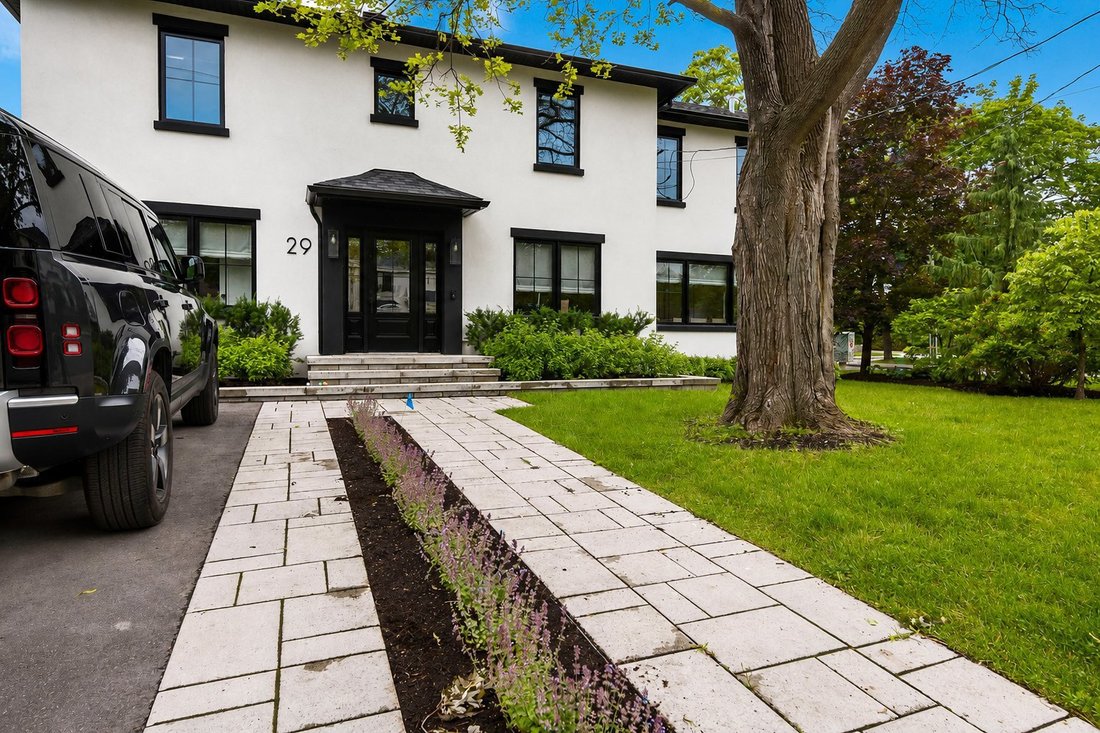 House in Pointe-Claire, Quebec, Canada 3 - 18362441