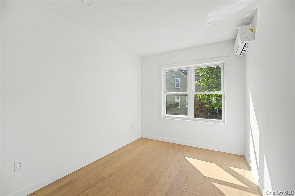 House in New York, New York, United States 5 - 18362100