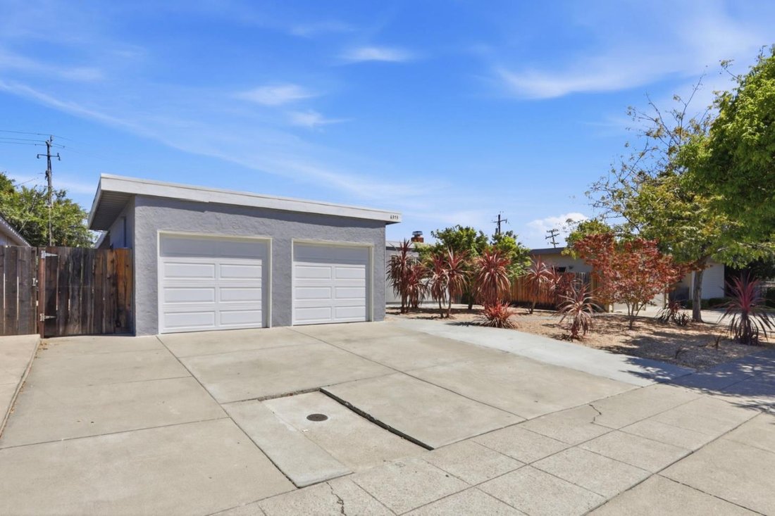 Apartment in Cupertino, California, United States 3 - 18366061