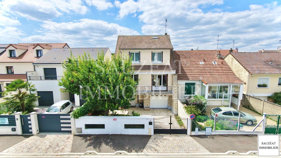 House in Ormesson-sur-Marne, Ile-de-France, France 1 - 18362797