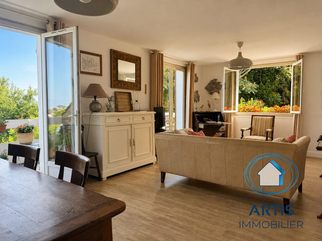 Apartment in Centre Ville, Saint-Jean-de-Luz, France 2 - 18369720