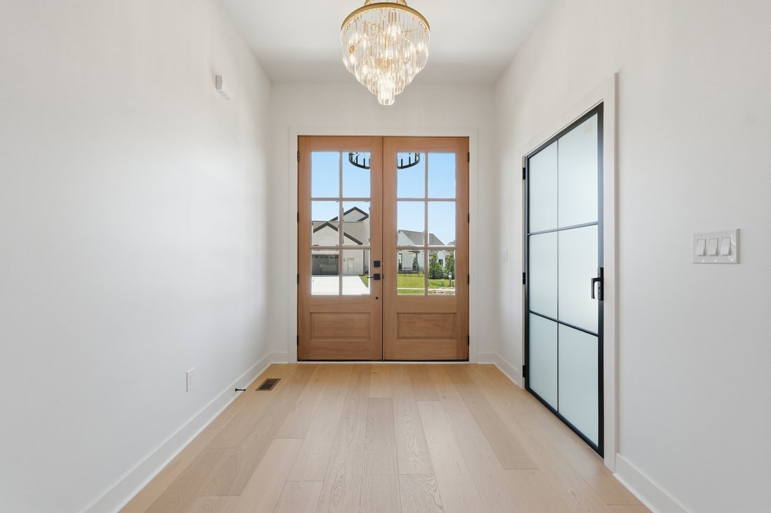 House in Watterson Park, Kentucky, United States 4 - 18361694
