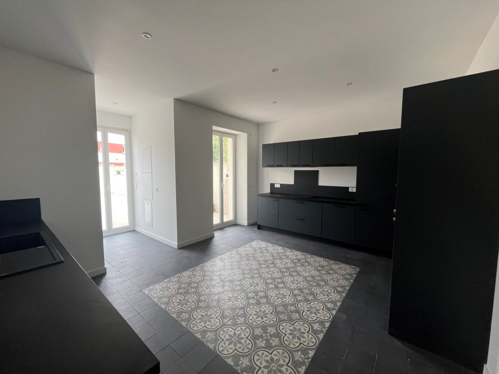 Apartment in Camplanier, Nimes, France 4 - 18363776