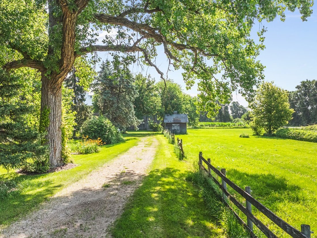 House in Belvidere, Illinois, United States 2 - 18365620