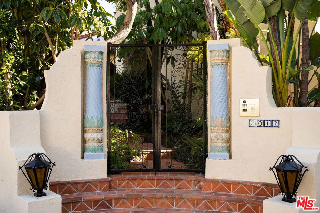 House in Los Angeles, California, United States 3 - 18362009