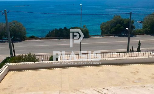 House in Saronida, Attica, Greece 1