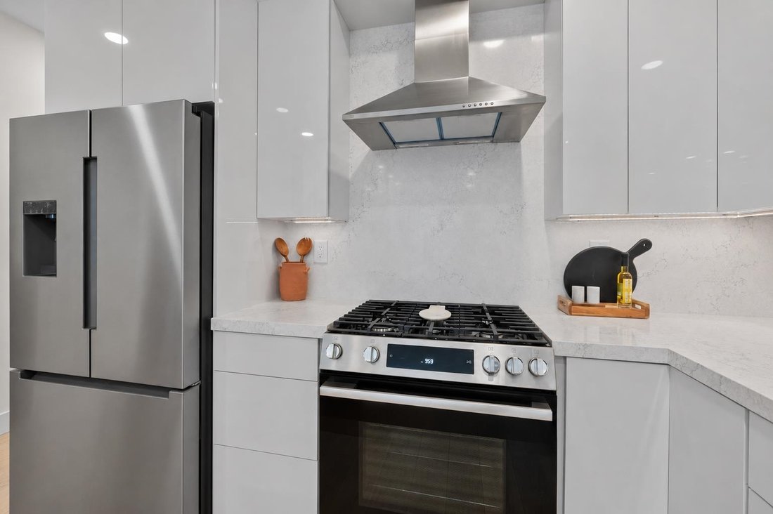 Condo in Jersey City, New Jersey, United States 2 - 18362503