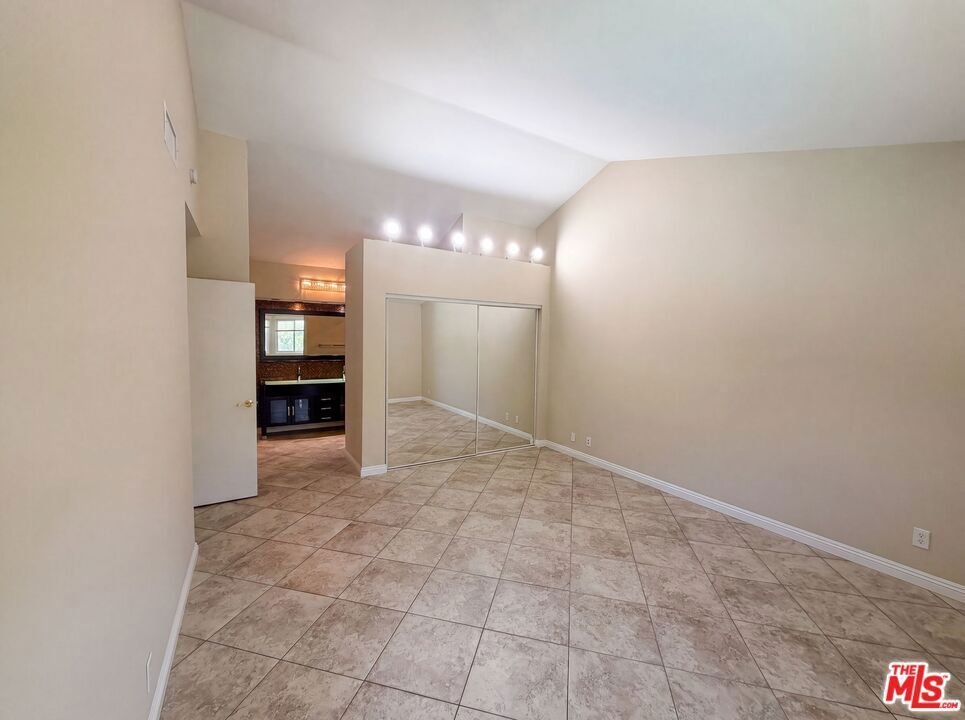 House in Mission Viejo, California, United States 4 - 18364922