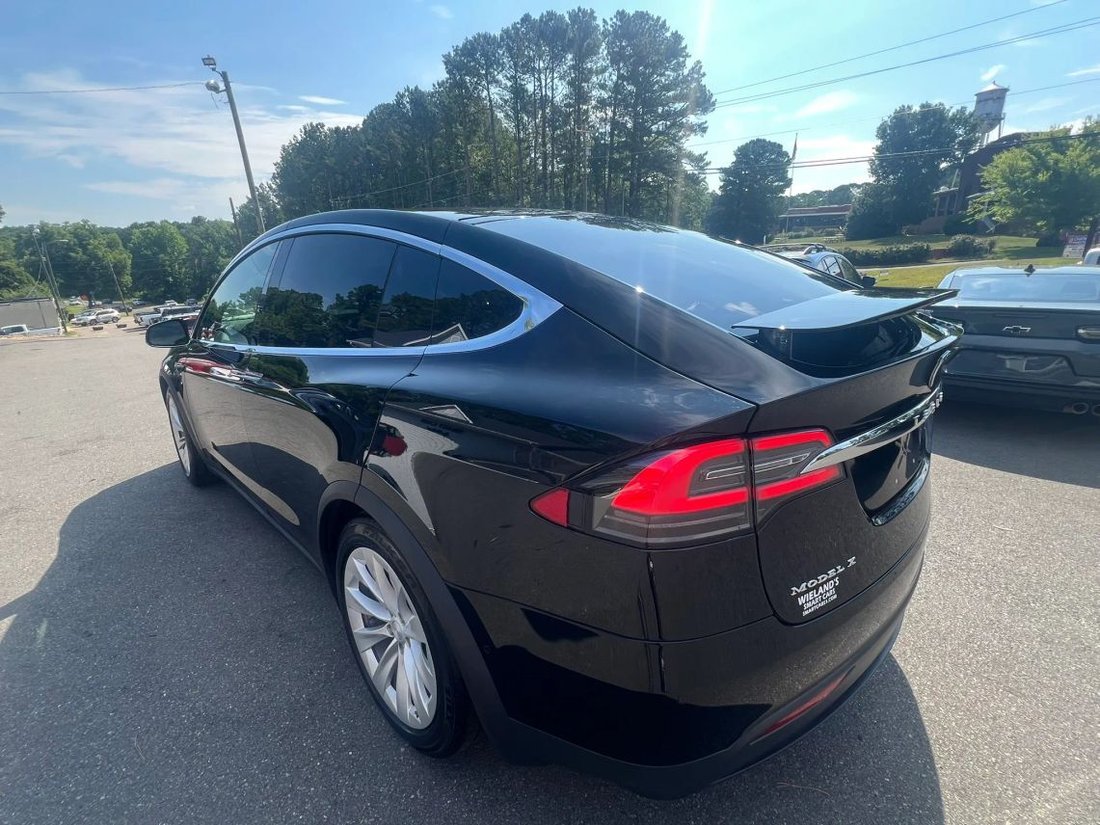 Suv in Pittsboro, NC, United States 3 - 18369043