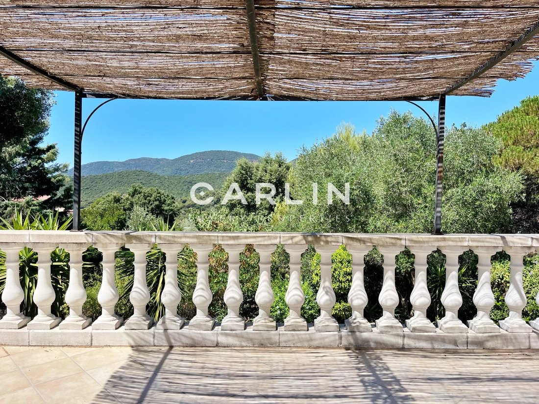 Villa in La Croix-Valmer, Provence-Alpes-Côte d'Azur, France 2 - 18364062