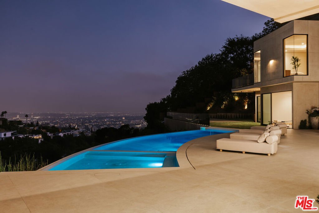 House in Los Angeles, California, United States 4 - 18364947