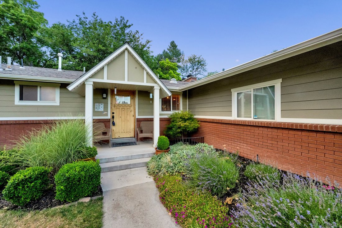 House in Holladay, Utah, United States 4 - 18365521