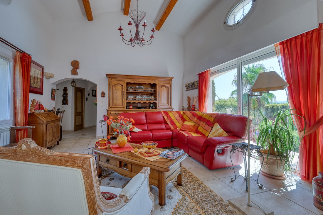 Villa in La Cadiere-d'Azur, Provence-Alpes-Côte d'Azur, France 4 - 18363033