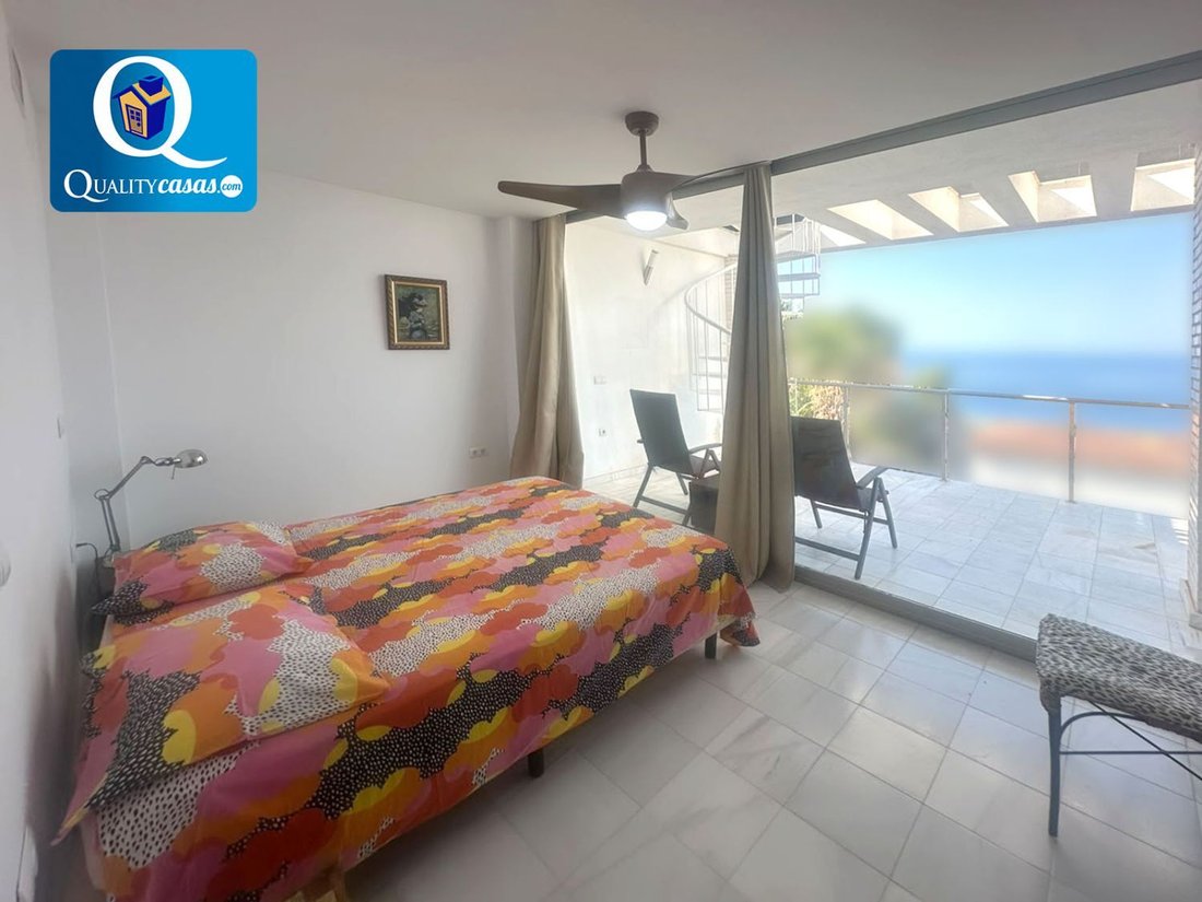 Villa in la Vila Joiosa / Villajoyosa, Valencian Community, Spain 2 - 18367122