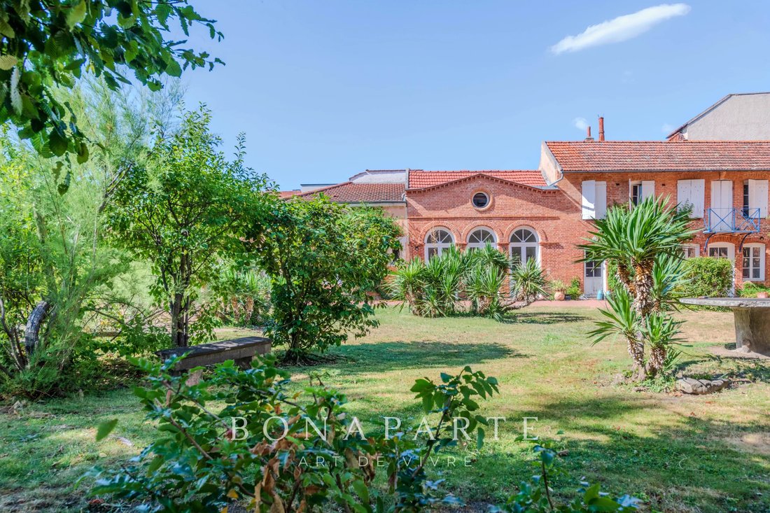 Tenuta a Roanne, Auvergne-Rodano-Alpi, Francia 2 - 18364168