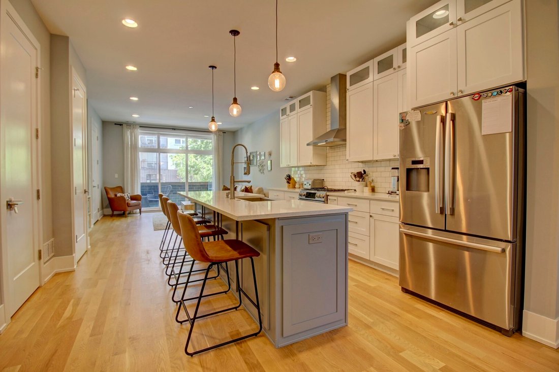 Condo in Chicago, Illinois, United States 4 - 18363009