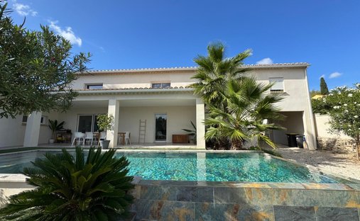 House in Cabrières, Occitania, France 1