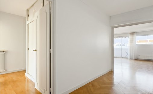 Apartment in Centre Ville, Charenton-le-Pont, France 1