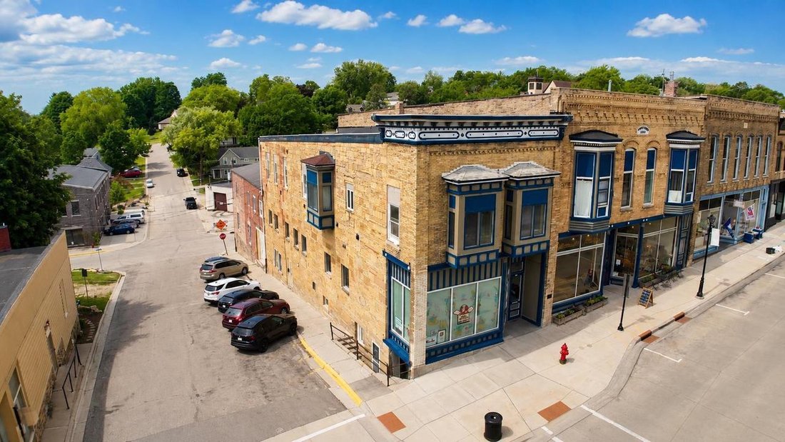 Mineral Point, Wisconsin, United States 1 - 18365557