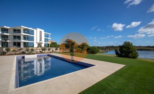 Apartamento en Vila Nova de Cacela, Algarve, Portugal 1