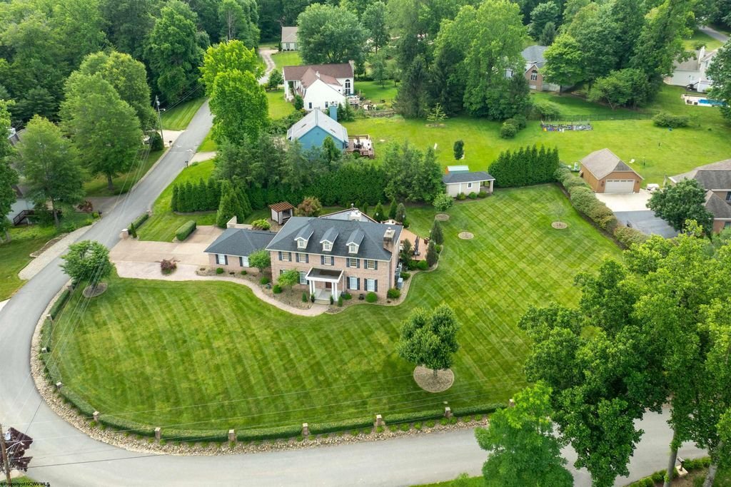 House in Cheat Lake, West Virginia, United States 3 - 18369624