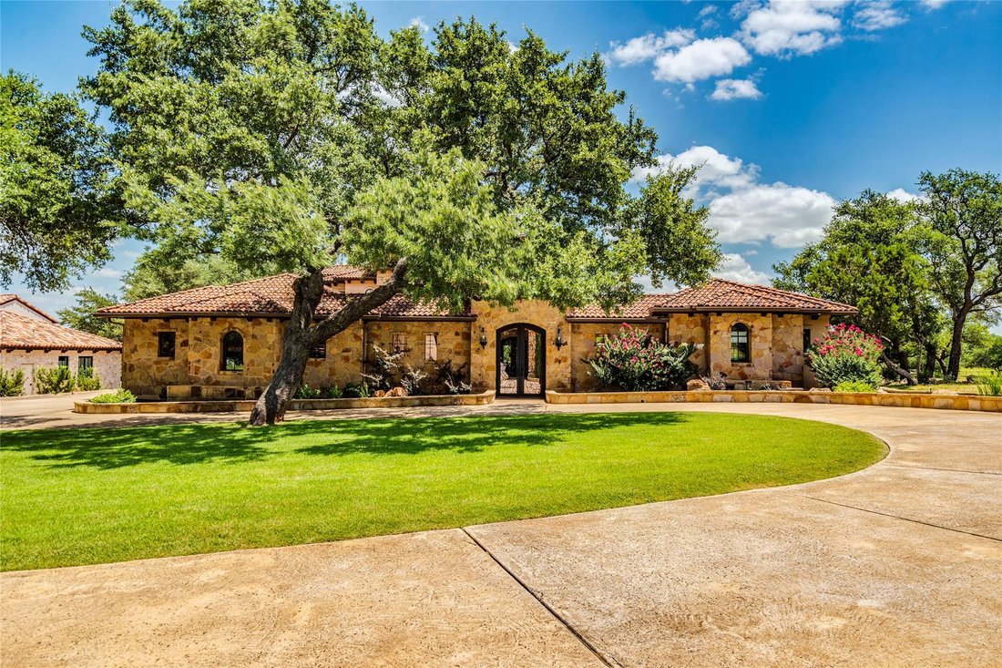 House in Horseshoe Bay, Texas, United States 1 - 18366166