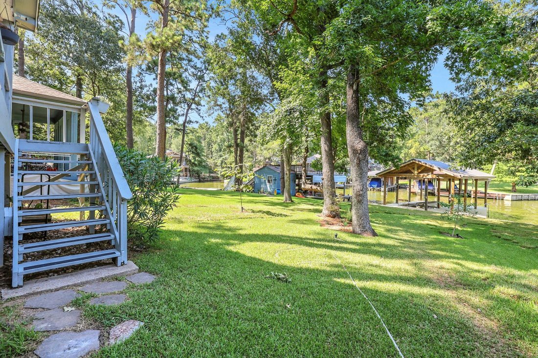 House in Coldspring, Texas, United States 5 - 18366664