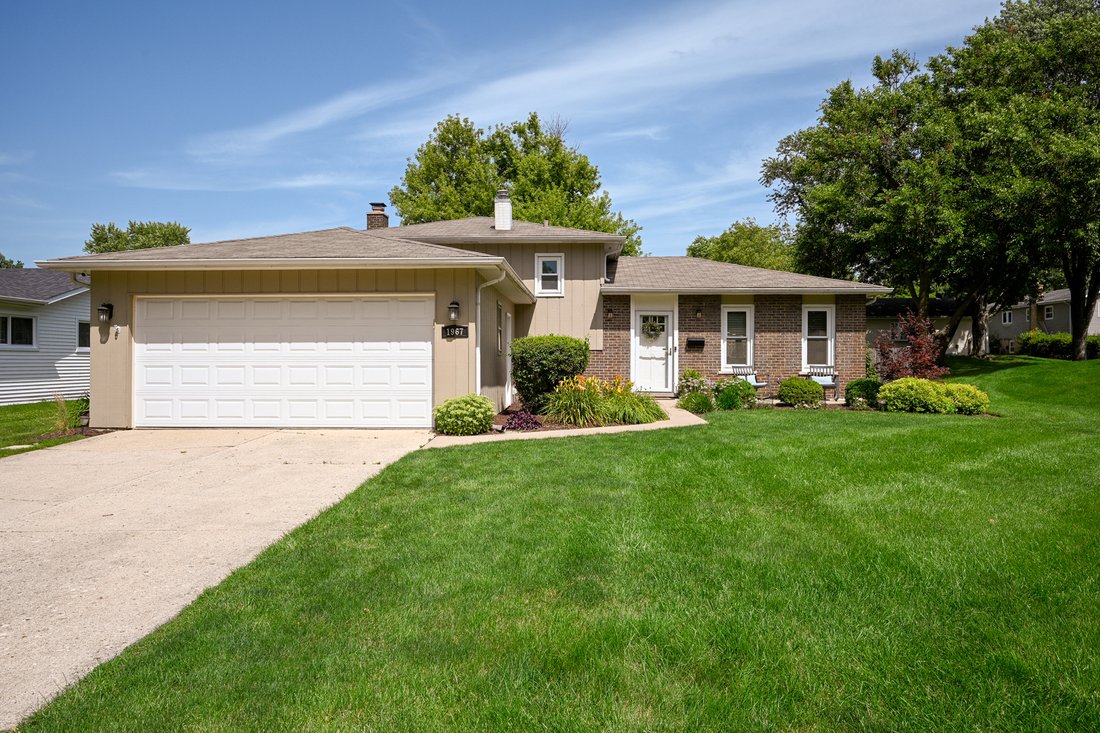 House in Wheaton, Illinois, United States 2 - 18365601