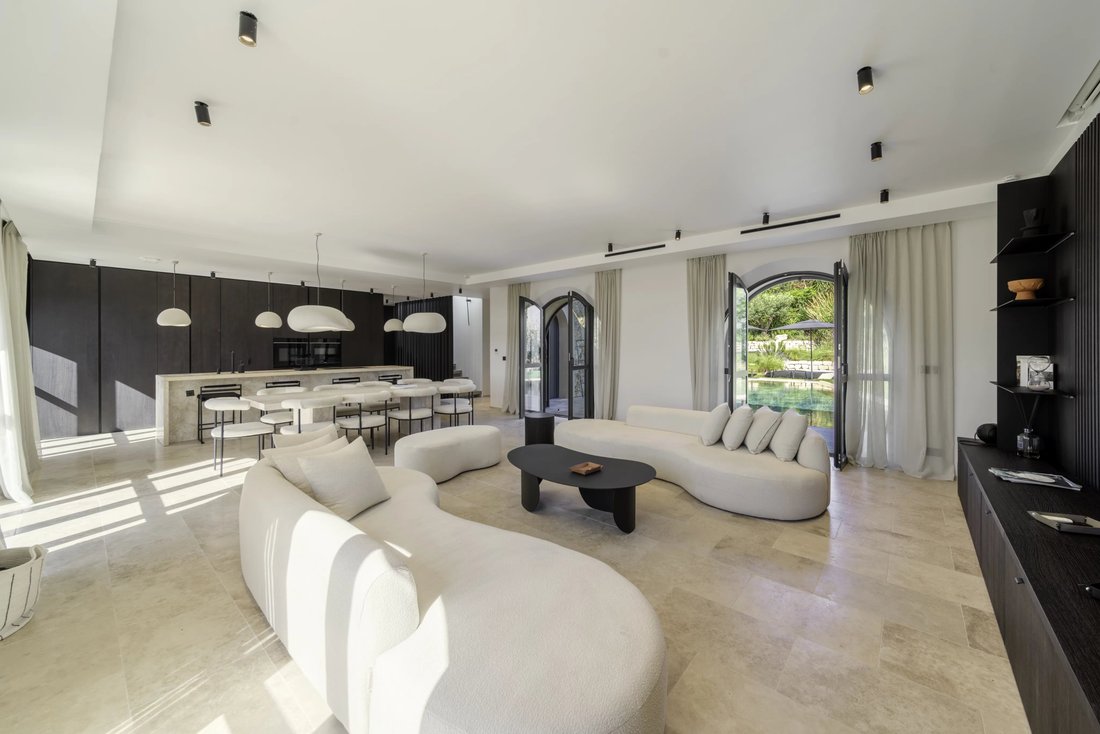 Villa in Juan les Pins-Gallice, Antibes, France 5 - 18363946