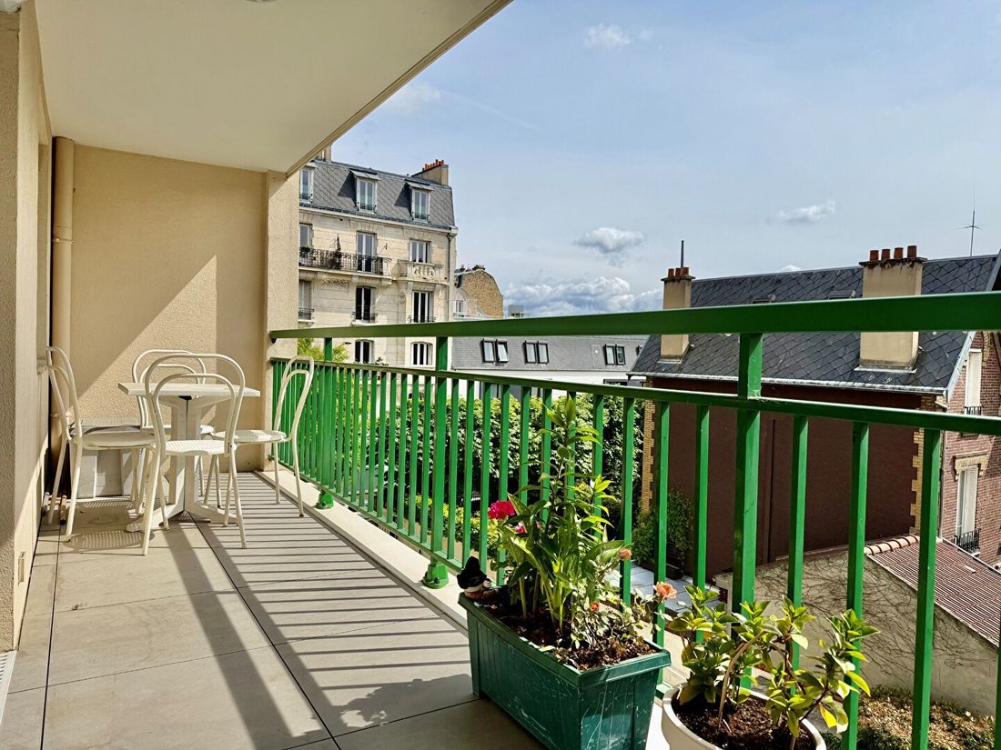 Apartment in Bois-Colombes, Ile-de-France, France 2 - 18362963