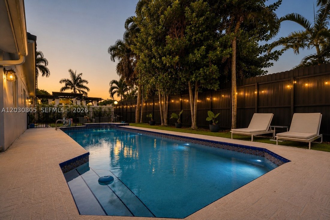 House in Hialeah, Florida, United States 2 - 18078690