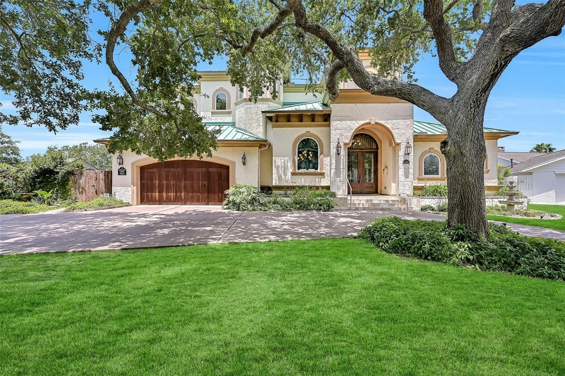 House in Galveston, Texas, United States 2 - 18362577