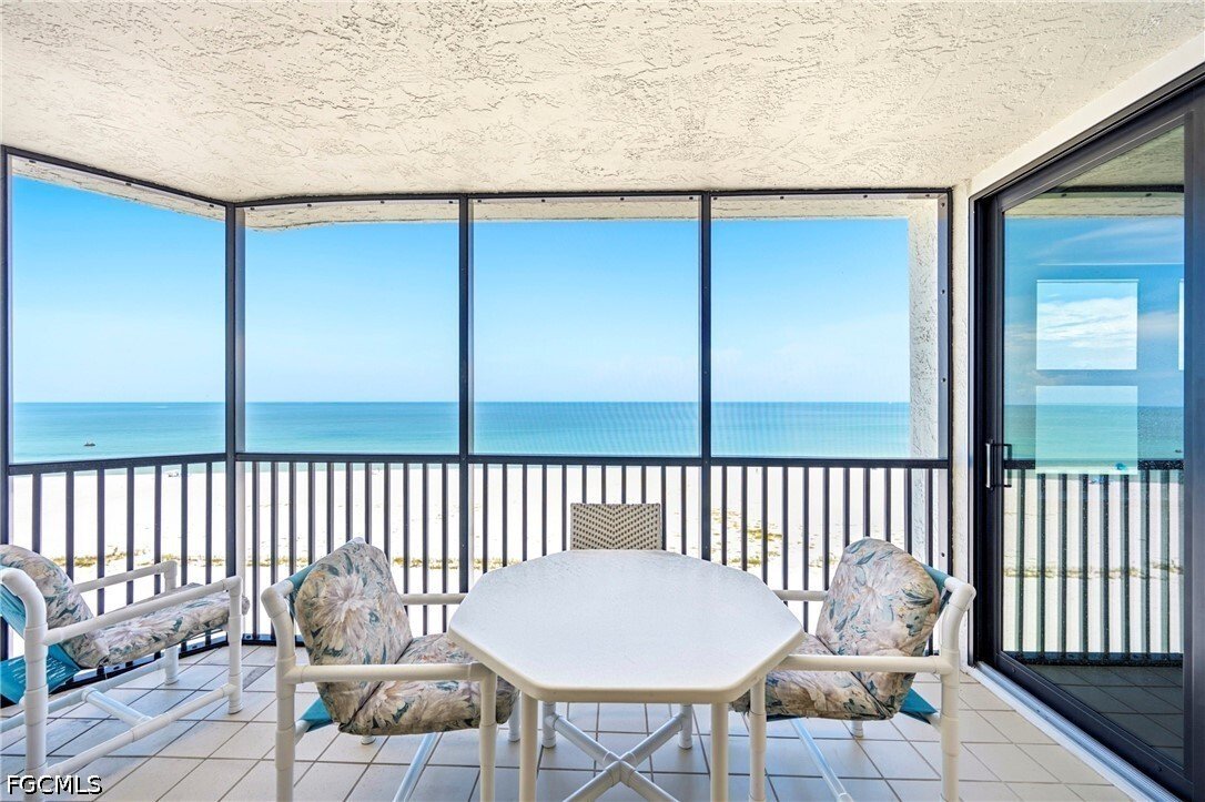 Condo in Fort Myers Beach, Florida, United States 2 - 18361488