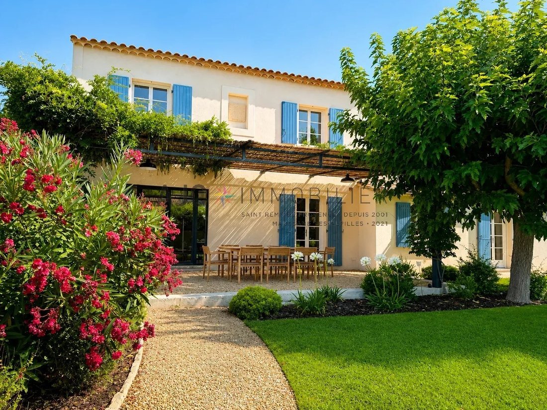 House in Saint-Rémy-de-Provence, Provence-Alpes-Côte d'Azur, France 4 - 18230863