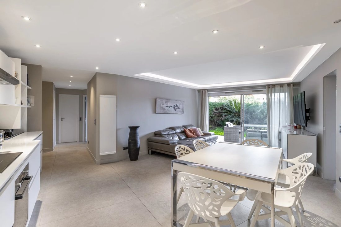 Apartment in Lanterne, Nice, France 2 - 18364075