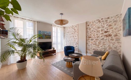 Apartment in Les Cougoulins-Rastines, Antibes, France 1