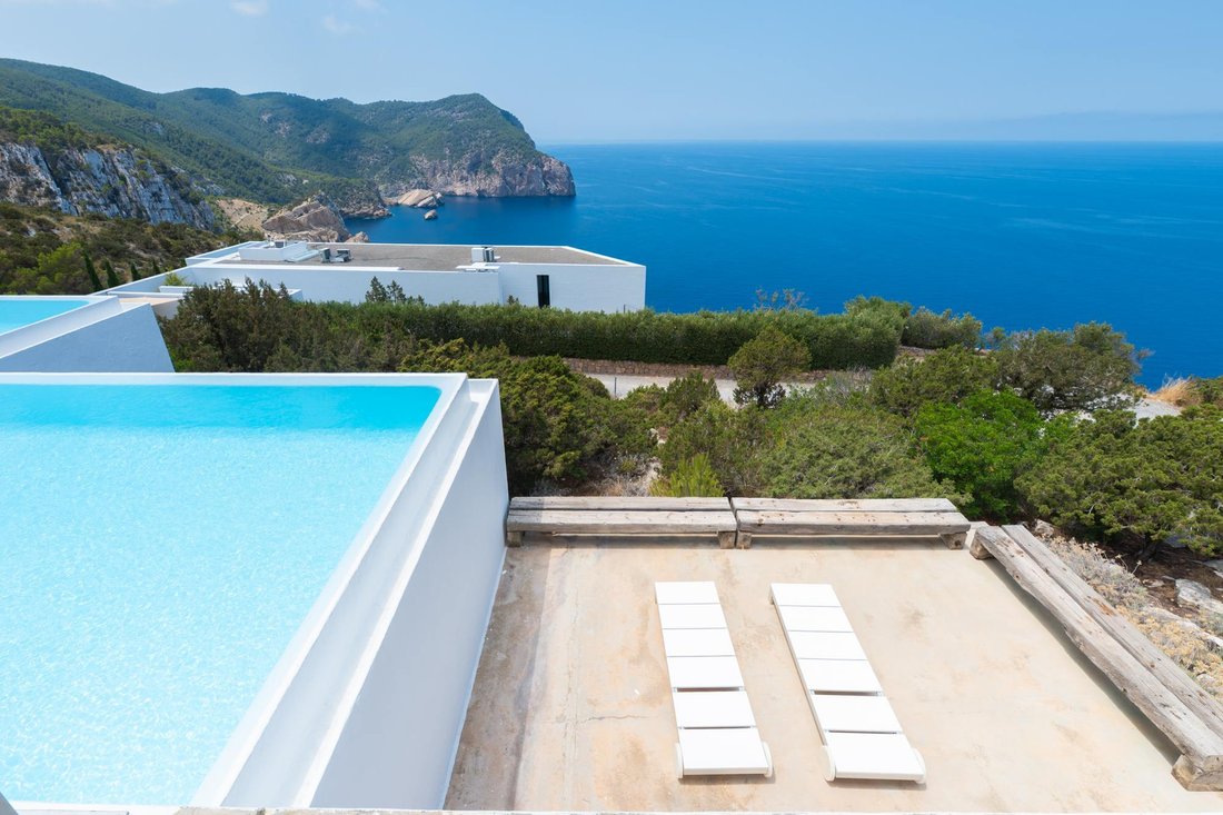 Villa in Sant Joan de Labritja, Balearic Islands, Spain 4 - 16989024