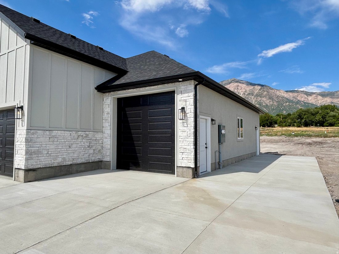 House in Ogden, Utah, United States 4 - 18365483