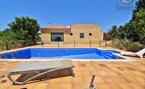 Finca in Faro (Se e Sao Pedro), Algarve, Portugal 1
