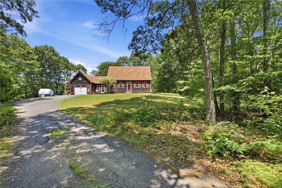 House in Coventry, Rhode Island, United States 2 - 18301415