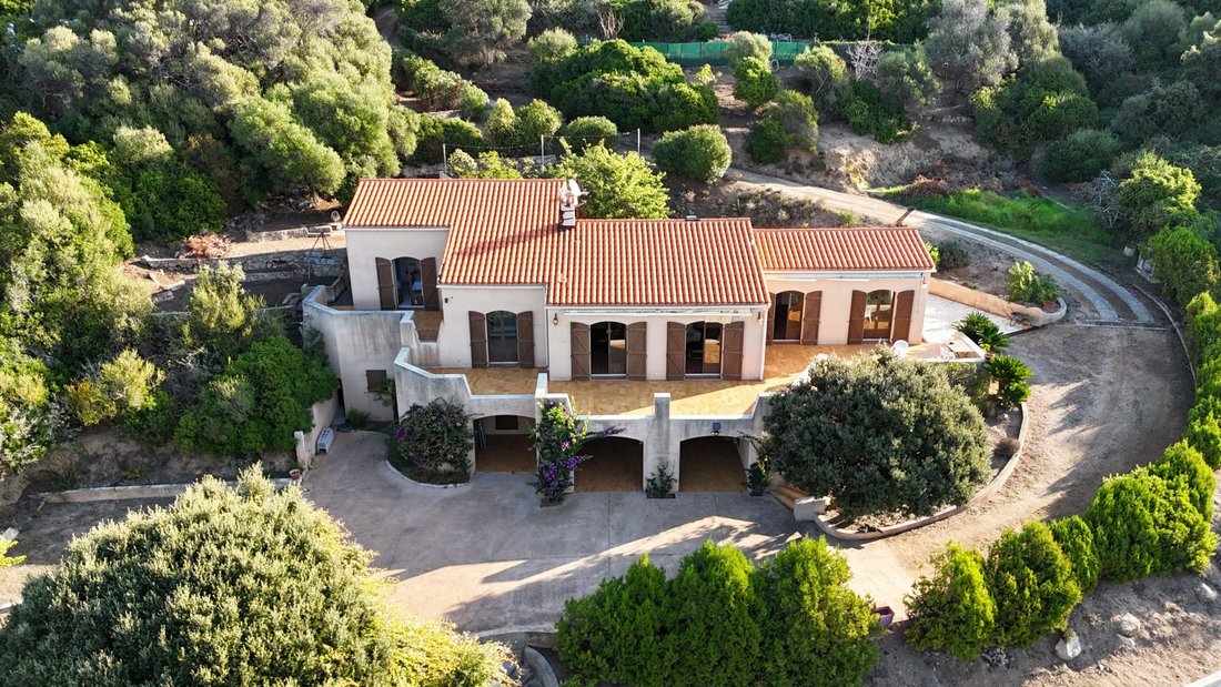 House in Vico, Corsica, France 2 - 16574669